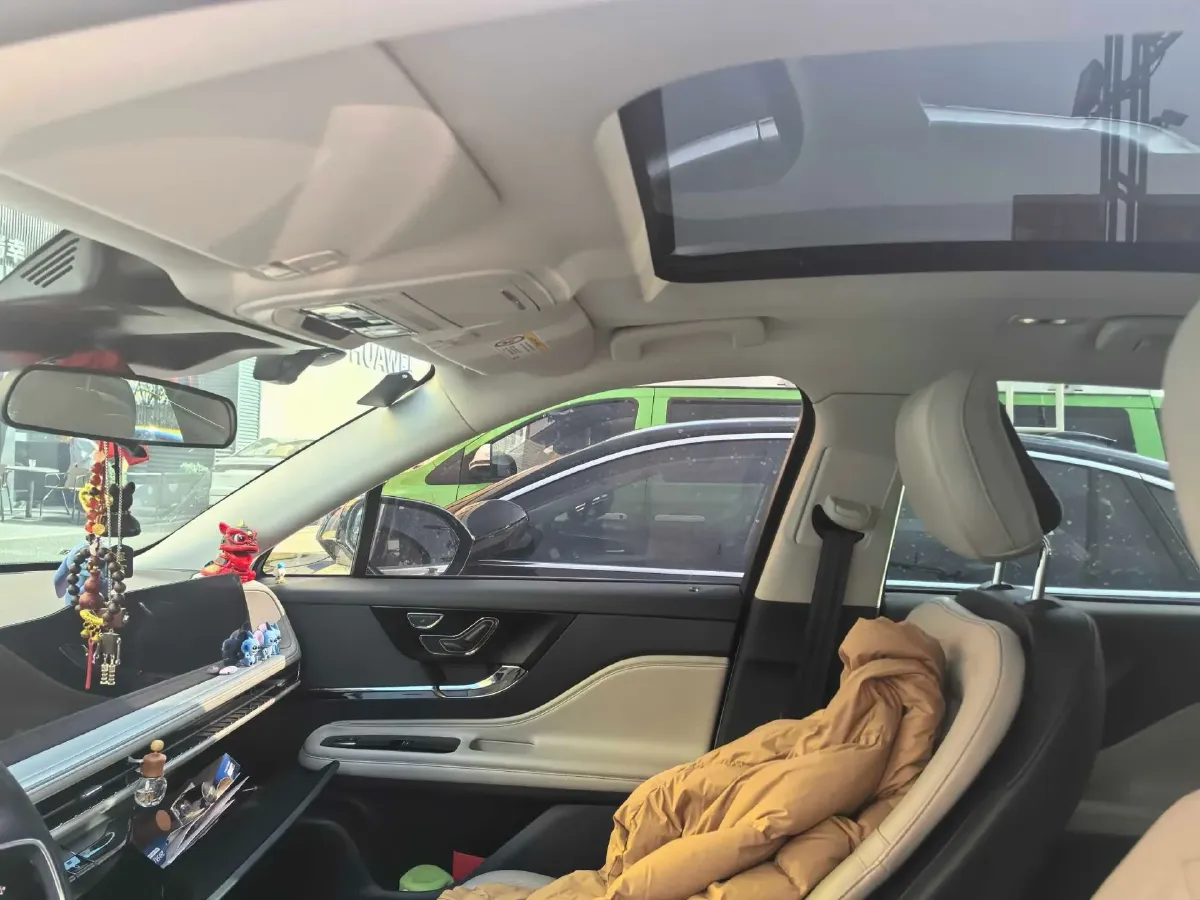 2024 Lincoln Corsair 2.0T 261HP L4 8AT,autocango,china used car exporter,china ev exporter,chinese used car exporter,chinese used ev exporter