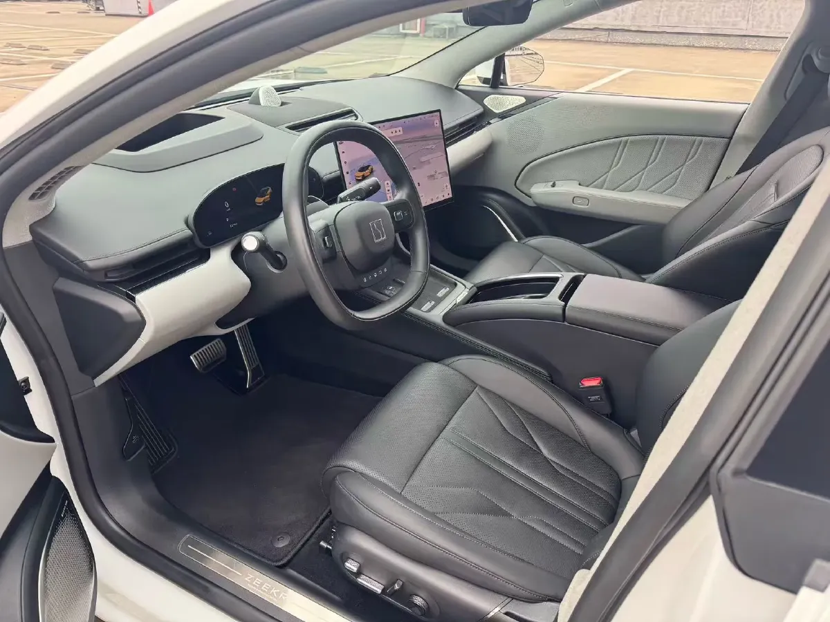 2024 Zeekr 007 BEV 100KWH,autocango,china used car exporter,china ev exporter,chinese used car exporter,chinese used ev exporter