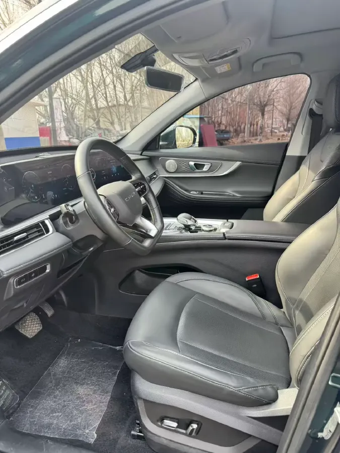 2022 Chery Tiggo 8 PRO 2.0T 254HP L4 7DCT,autocango,china used car exporter,china ev exporter,chinese used car exporter,chinese used ev exporter