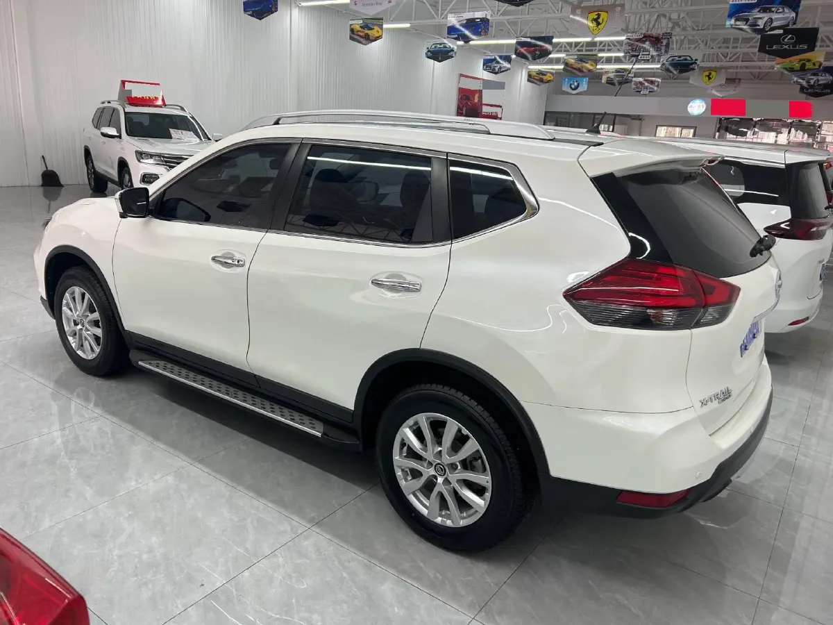 2023 Nissan X-Trail 2.0L 151HP L4 CVT,autocango,china used car exporter,china ev exporter,chinese used car exporter,chinese used ev exporter
