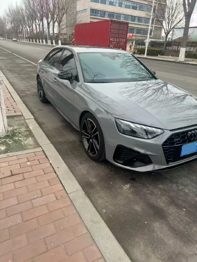 2024 Audi A4L 2.0T 245HP L4 7DCT,autocango,china used car exporter,china ev exporter,chinese used car exporter,chinese used ev exporter