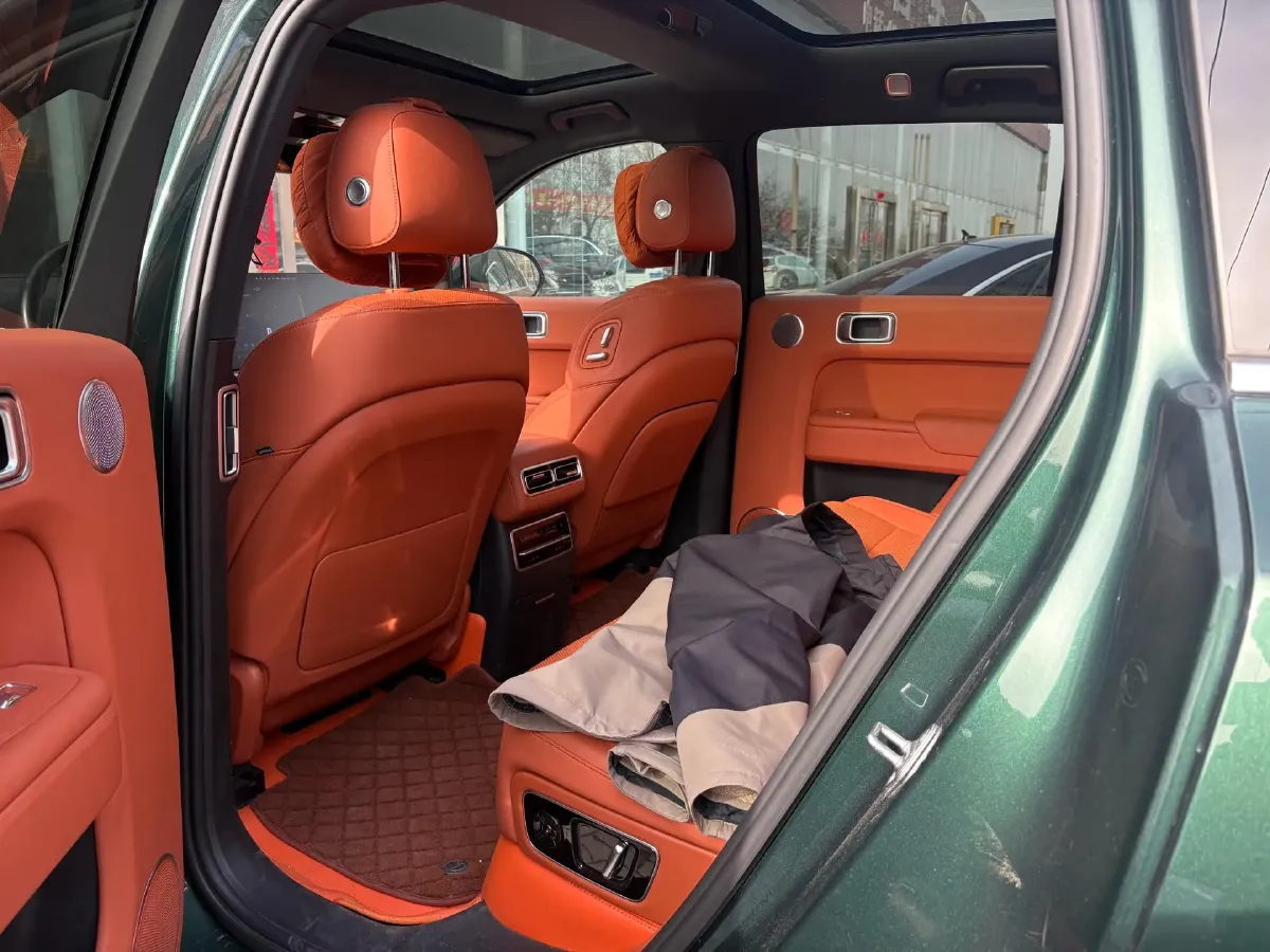 2023 Li L7 Range Extended 154HP REEV 40.9KWH,autocango,china used car exporter,china ev exporter,chinese used car exporter,chinese used ev exporter