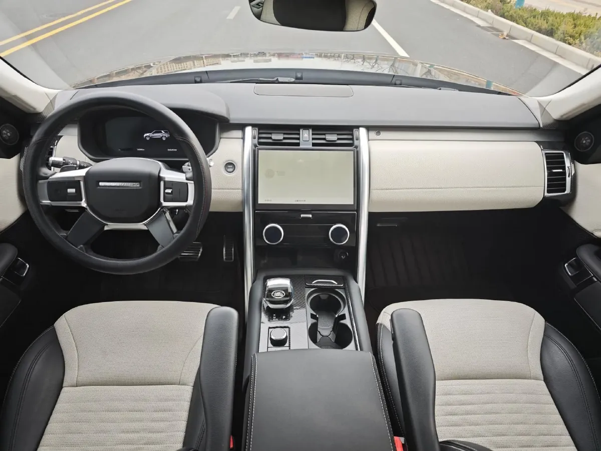 2021 Land Rover Discovery 3.0T 360HP L6 8AT,autocango,china used car exporter,china ev exporter,chinese used car exporter,chinese used ev exporter