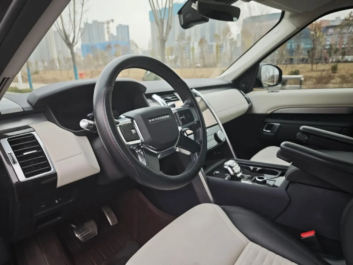 2021 Land Rover Discovery 3.0T 360HP L6 8AT,autocango,china used car exporter,china ev exporter,chinese used car exporter,chinese used ev exporter