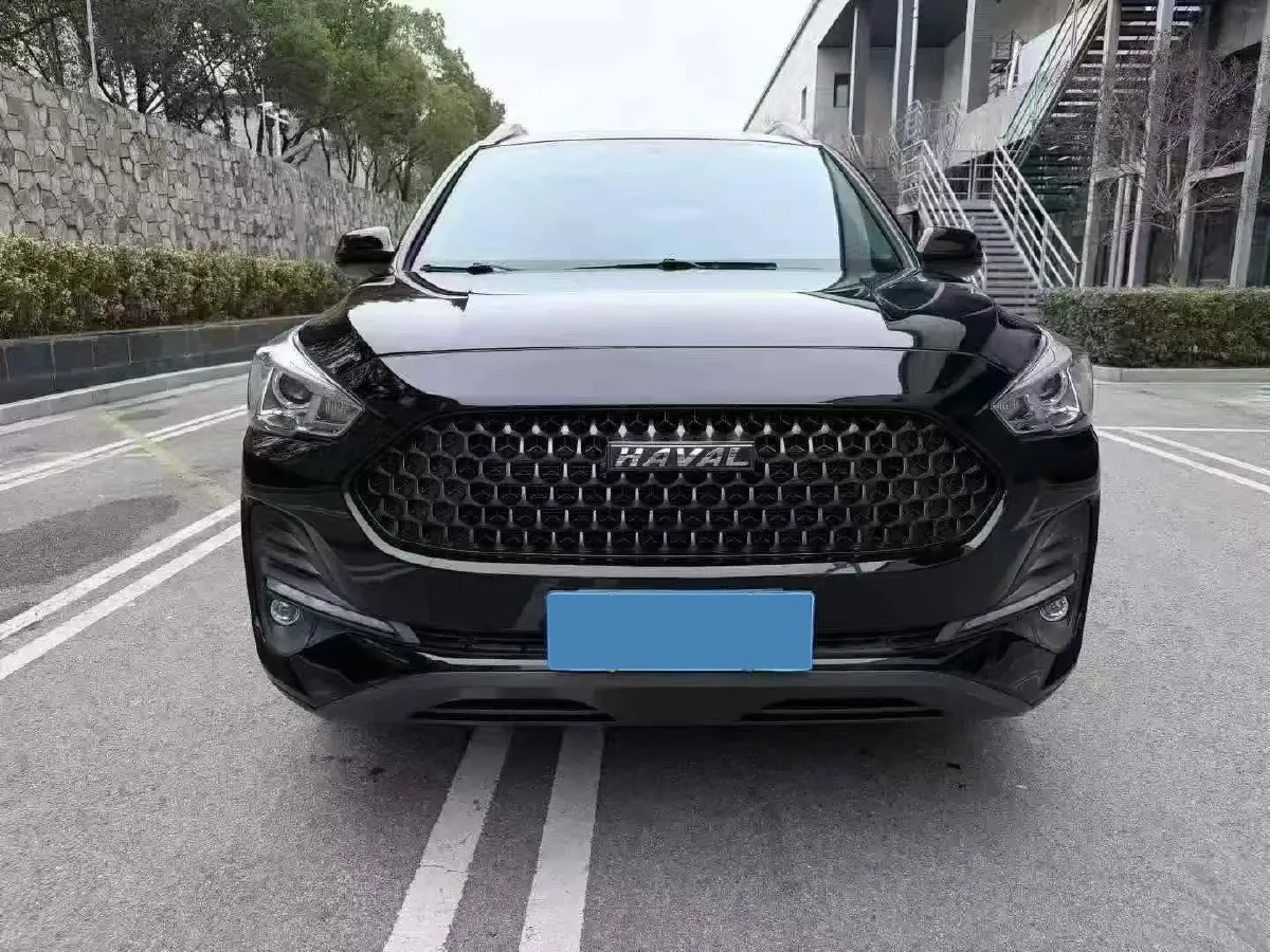 2019 Haval M6 1.5T 150HP L4 7DCT,autocango,china used car exporter,china ev exporter,chinese used car exporter,chinese used ev exporter