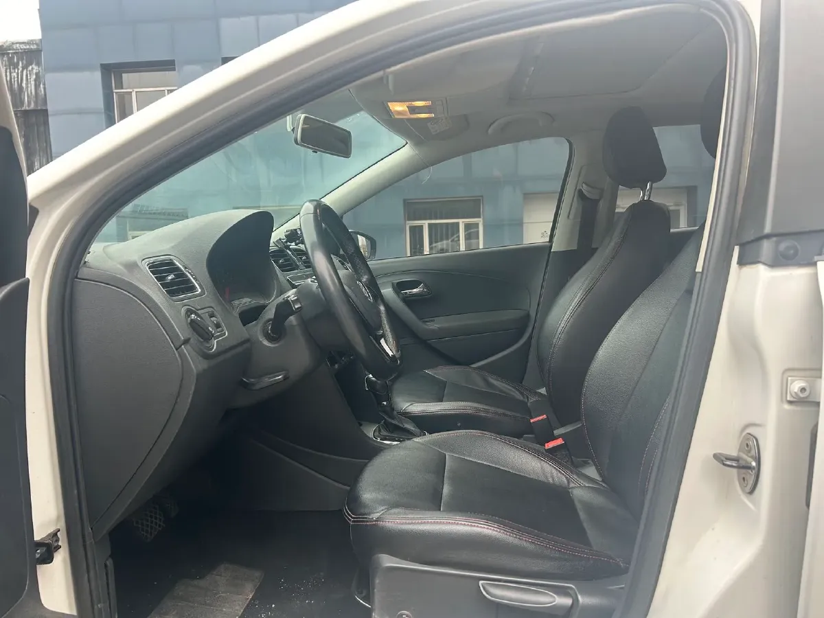 2016 Volkswagen Polo 1.6L 110HP L4 6AT,autocango,china used car exporter,china ev exporter,chinese used car exporter,chinese used ev exporter