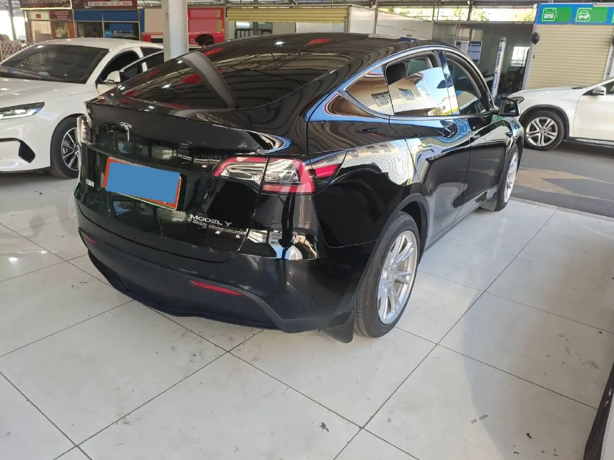 2022 Tesla Model Y BEV 60KWH,autocango,china used car exporter,china ev exporter,chinese used car exporter,chinese used ev exporter