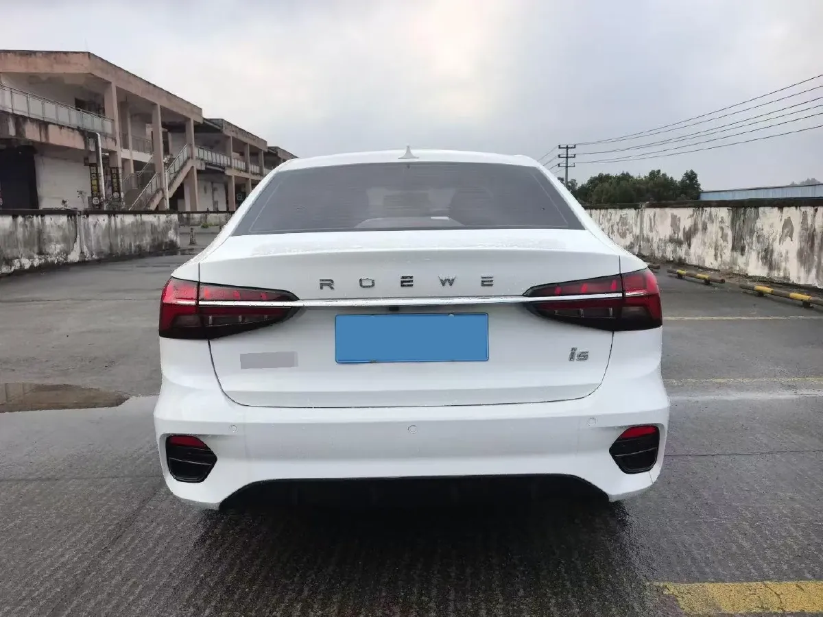 2021 Roewe i5 1.5L 120HP L4 CVT,autocango,china used car exporter,china ev exporter,chinese used car exporter,chinese used ev exporter