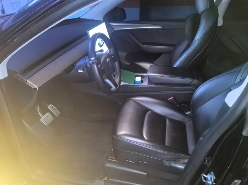 2022 Tesla Model Y BEV 60KWH,autocango,china used car exporter,china ev exporter,chinese used car exporter,chinese used ev exporter