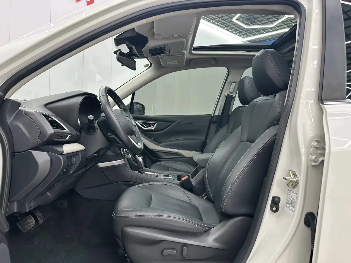 2022 Subaru Forester 2.0L 154HP H4 CVT,autocango,china used car exporter,china ev exporter,chinese used car exporter,chinese used ev exporter