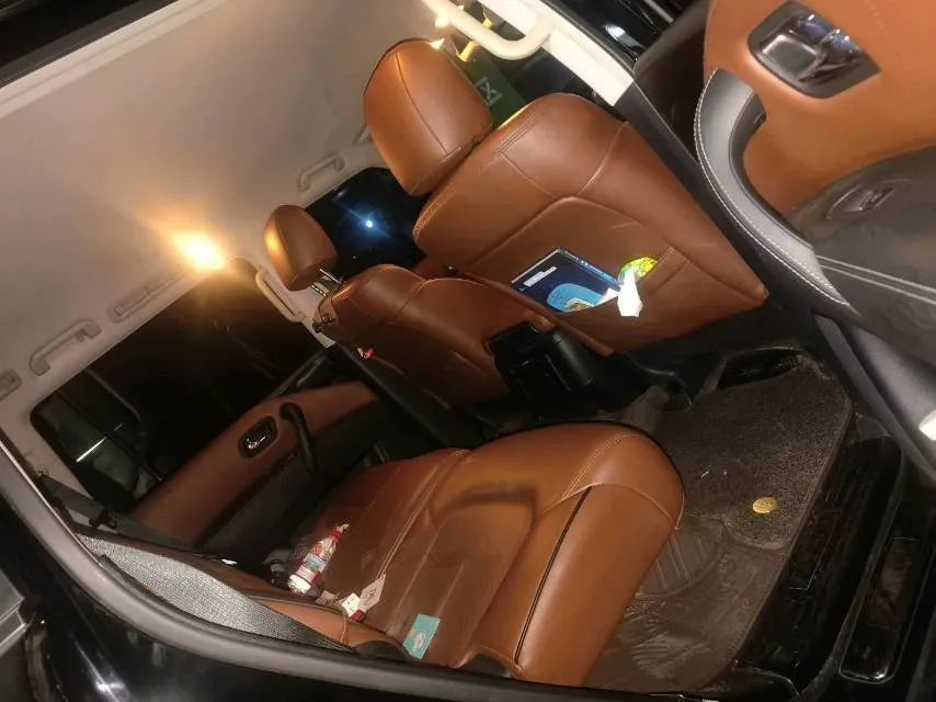 2018 Nissan Patrol 4.0L 279HP V6 7AT,autocango,china used car exporter,china ev exporter,chinese used car exporter,chinese used ev exporter