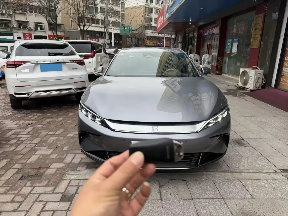 2025 BYD Han BEV 72KWH,autocango,china used car exporter,china ev exporter,chinese used car exporter,chinese used ev exporter