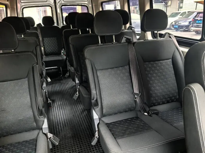 2024 MAXUS XinTu V80 2.0T 147HP L4 6MT,autocango,china used car exporter,china ev exporter,chinese used car exporter,chinese used ev exporter