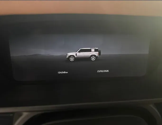 2024 Land Rover Defender 3.0T 400HP L6 8AT,autocango,china used car exporter,china ev exporter,chinese used car exporter,chinese used ev exporter