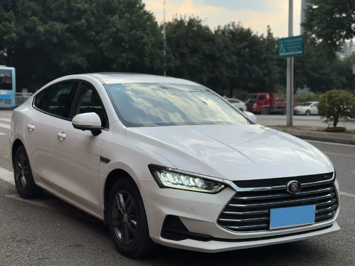 2019 Geely Emgrand GL 1.8L 133HP L4 6MT,autocango,china used car exporter,china ev exporter,chinese used car exporter,chinese used ev exporter