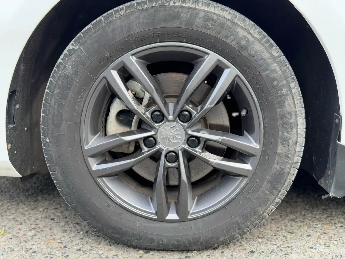 2019 Geely Emgrand GL 1.8L 133HP L4 6MT,autocango,china used car exporter,china ev exporter,chinese used car exporter,chinese used ev exporter