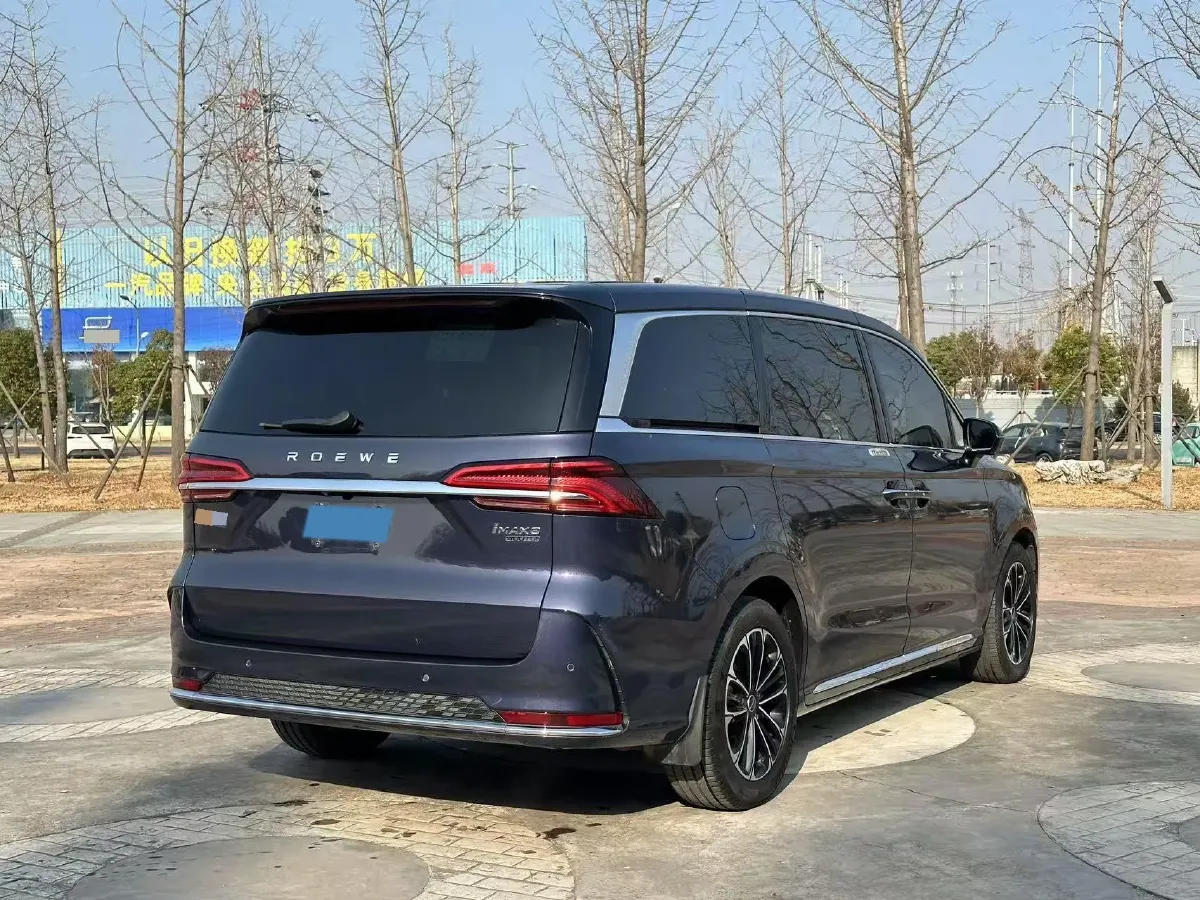2022 Roewe iMAX8 2.0T 234HP L4 8AT,autocango,china used car exporter,china ev exporter,chinese used car exporter,chinese used ev exporter