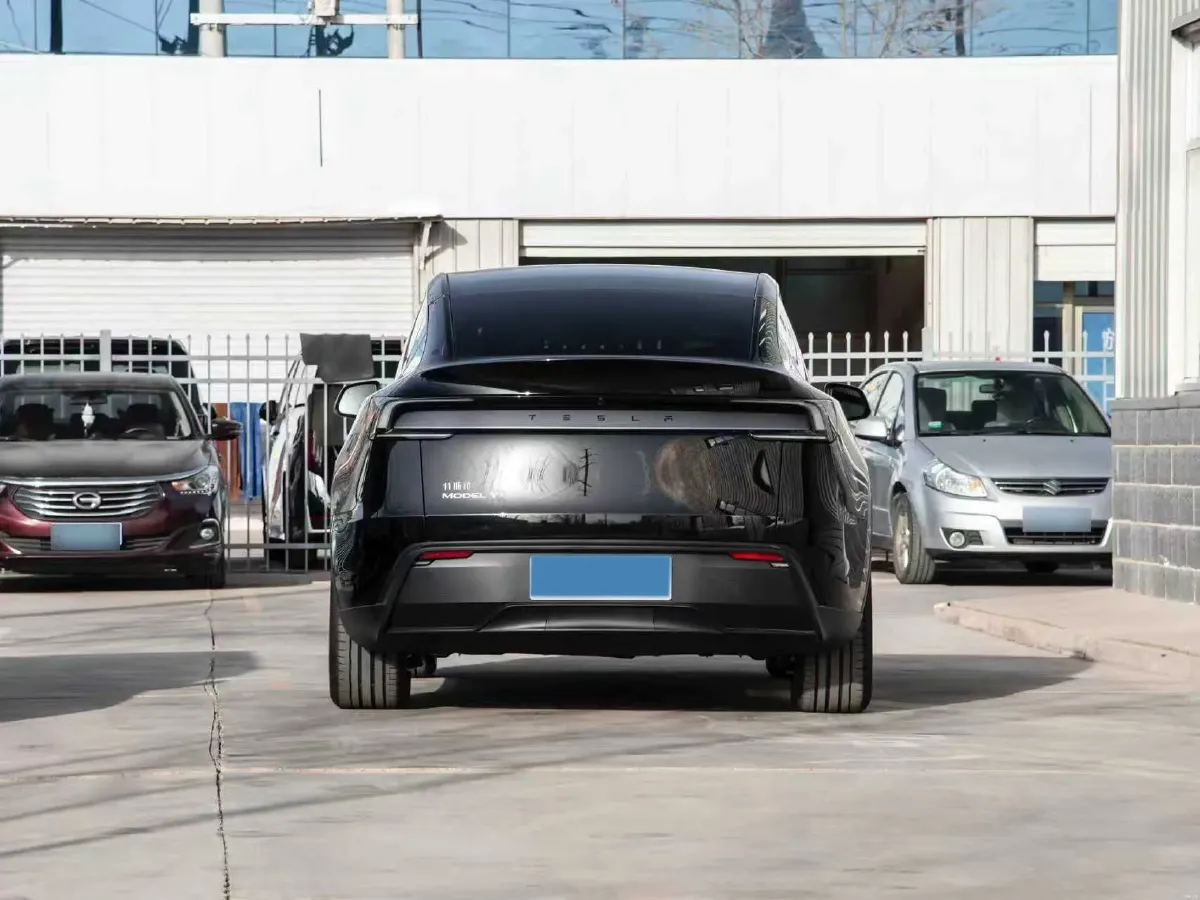 2026 Tesla Model Y BEV,autocango,china used car exporter,china ev exporter,chinese used car exporter,chinese used ev exporter
