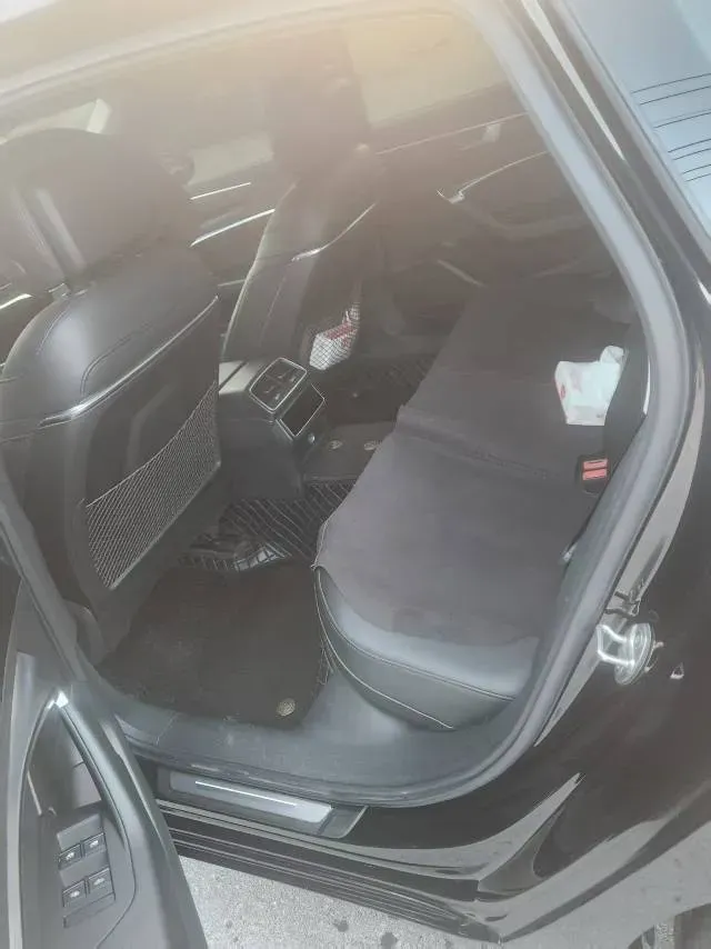 2019 Mercedes-Benz E Class 1.5T 184HP L4 9AT,autocango,china used car exporter,china ev exporter,chinese used car exporter,chinese used ev exporter