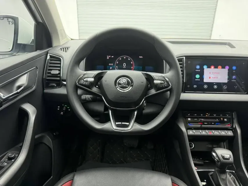 2025 Skoda Karoq 1.4T 150HP L4 7DCT,autocango,china used car exporter,china ev exporter,chinese used car exporter,chinese used ev exporter