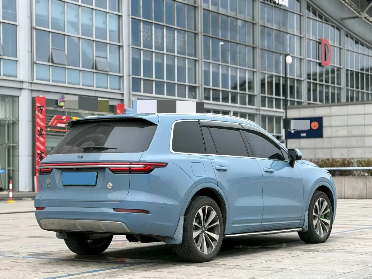 2021 Li ONE Range Extended 131HP REEV 40.5KWH,autocango,china used car exporter,china ev exporter,chinese used car exporter,chinese used ev exporter