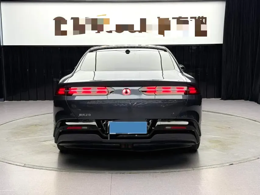 2024 Denza DenzaZ9 2.0T 207HP L4 E-CVT PHEV 38.5KWH,autocango,china used car exporter,china ev exporter,chinese used car exporter,chinese used ev exporter