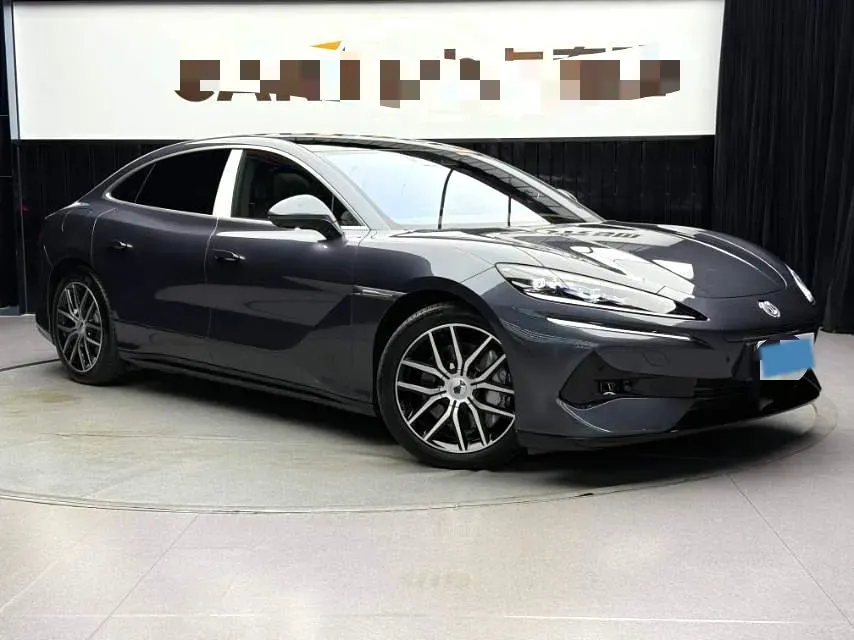 2024 Denza DenzaZ9 2.0T 207HP L4 E-CVT PHEV 38.5KWH,autocango,china used car exporter,china ev exporter,chinese used car exporter,chinese used ev exporter