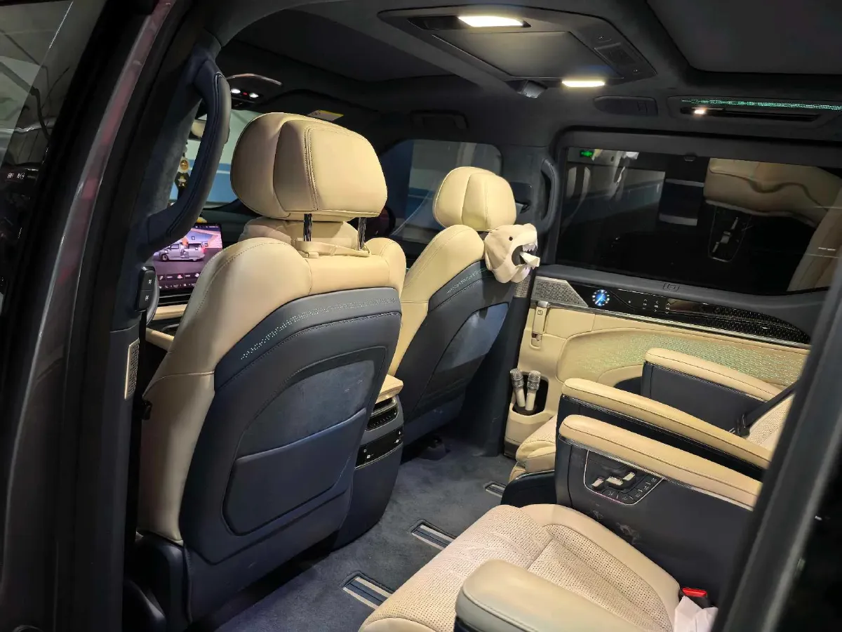 2024 Zeekr 009 BEV 108KWH,autocango,china used car exporter,china ev exporter,chinese used car exporter,chinese used ev exporter