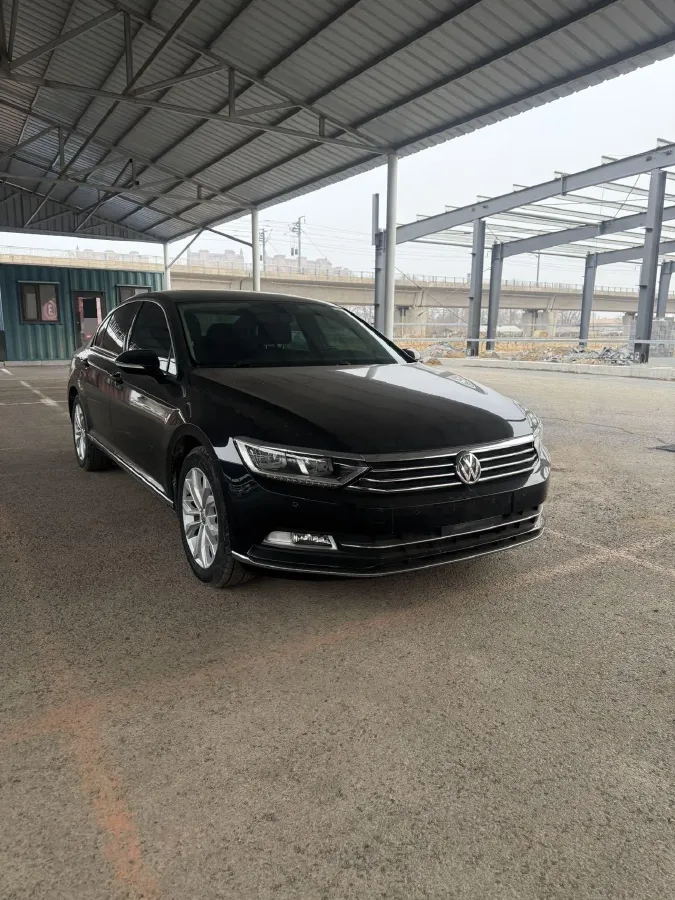 2018 Volkswagen Magotan 1.8T 180HP L4 7DCT,autocango,china used car exporter,china ev exporter,chinese used car exporter,chinese used ev exporter