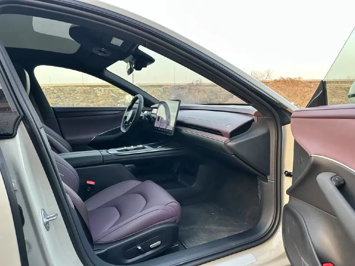 2024 MI SU7 BEV 73.6KWH,autocango,china used car exporter,china ev exporter,chinese used car exporter,chinese used ev exporter