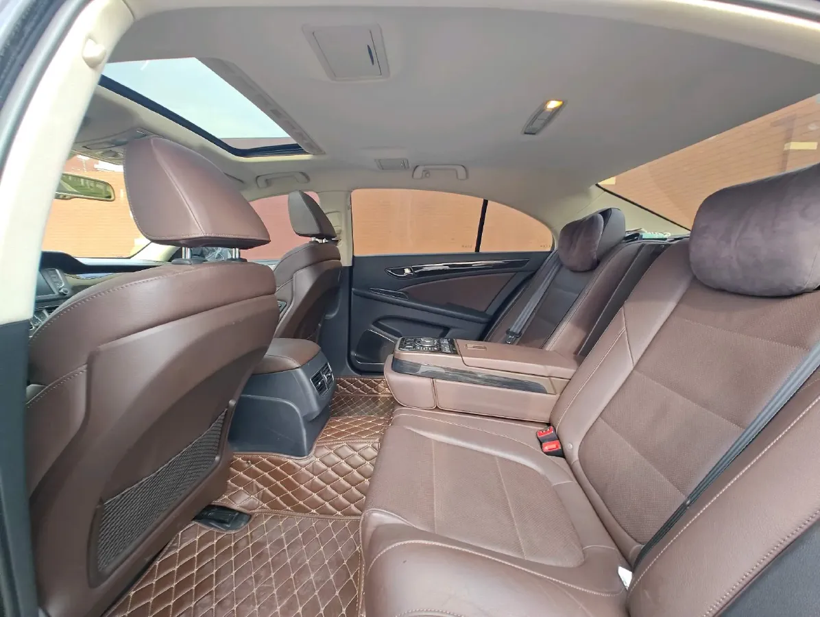 2018 Toyota Highlander 2.0T 220HP L4 6AT,autocango,china used car exporter,china ev exporter,chinese used car exporter,chinese used ev exporter