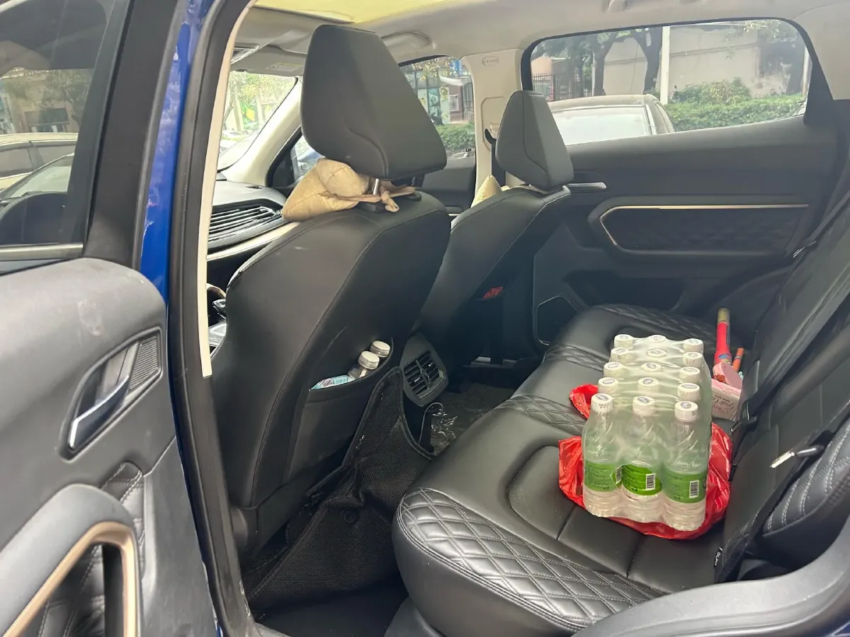 2020 Haval H6 1.5T 169HP L4 7DCT,autocango,china used car exporter,china ev exporter,chinese used car exporter,chinese used ev exporter