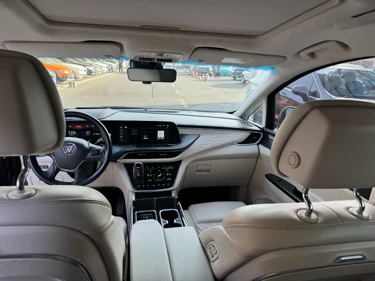 2020 Buick GL8 2.0T 237HP L4 9AT,autocango,china used car exporter,china ev exporter,chinese used car exporter,chinese used ev exporter