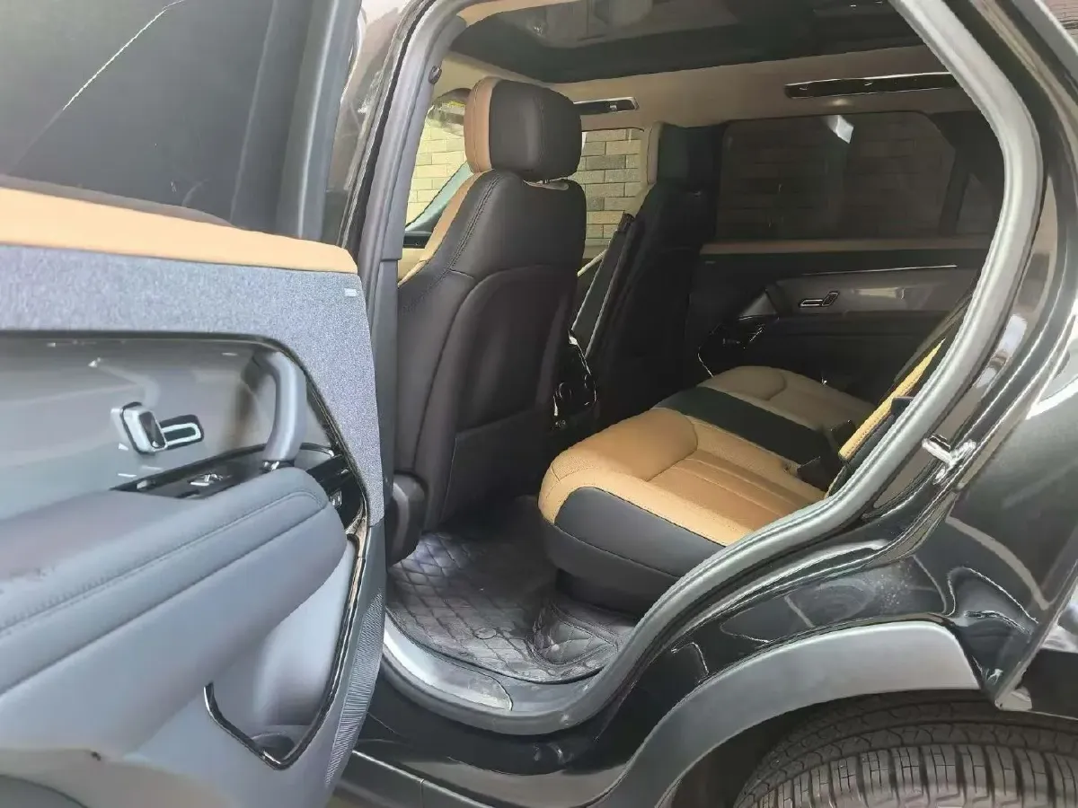 2024 Land Rover Range Rover Sport 3.0T 400HP L6 8AT,autocango,china used car exporter,china ev exporter,chinese used car exporter,chinese used ev exporter