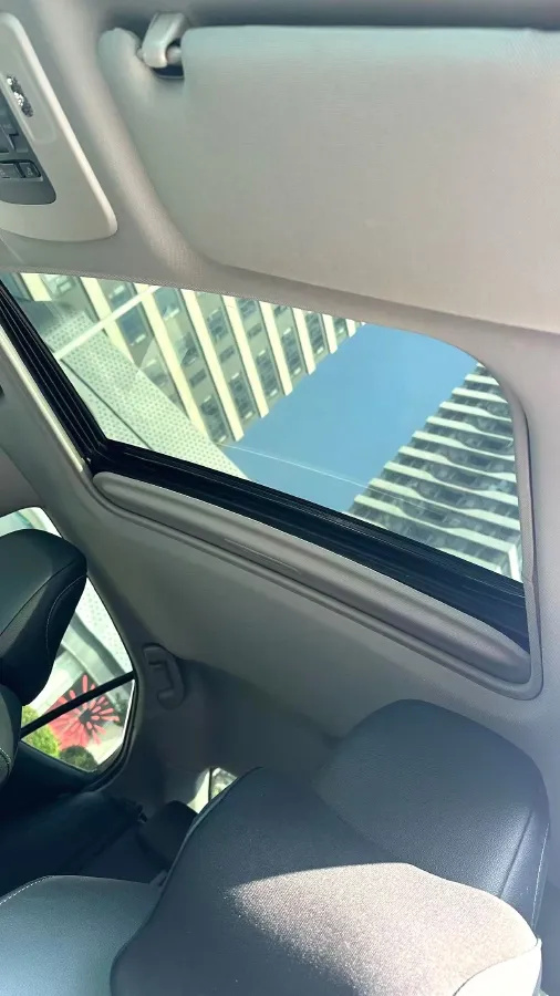 2023 Toyota Camry 2.5L 178HP L4 E-CVT Hybrid,autocango,china used car exporter,china ev exporter,chinese used car exporter,chinese used ev exporter