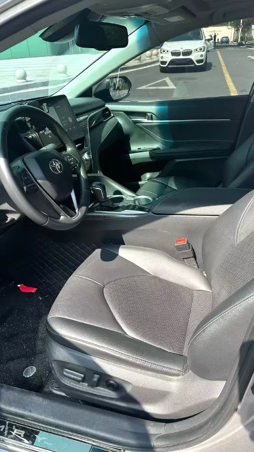 2023 Toyota Camry 2.5L 178HP L4 E-CVT Hybrid,autocango,china used car exporter,china ev exporter,chinese used car exporter,chinese used ev exporter