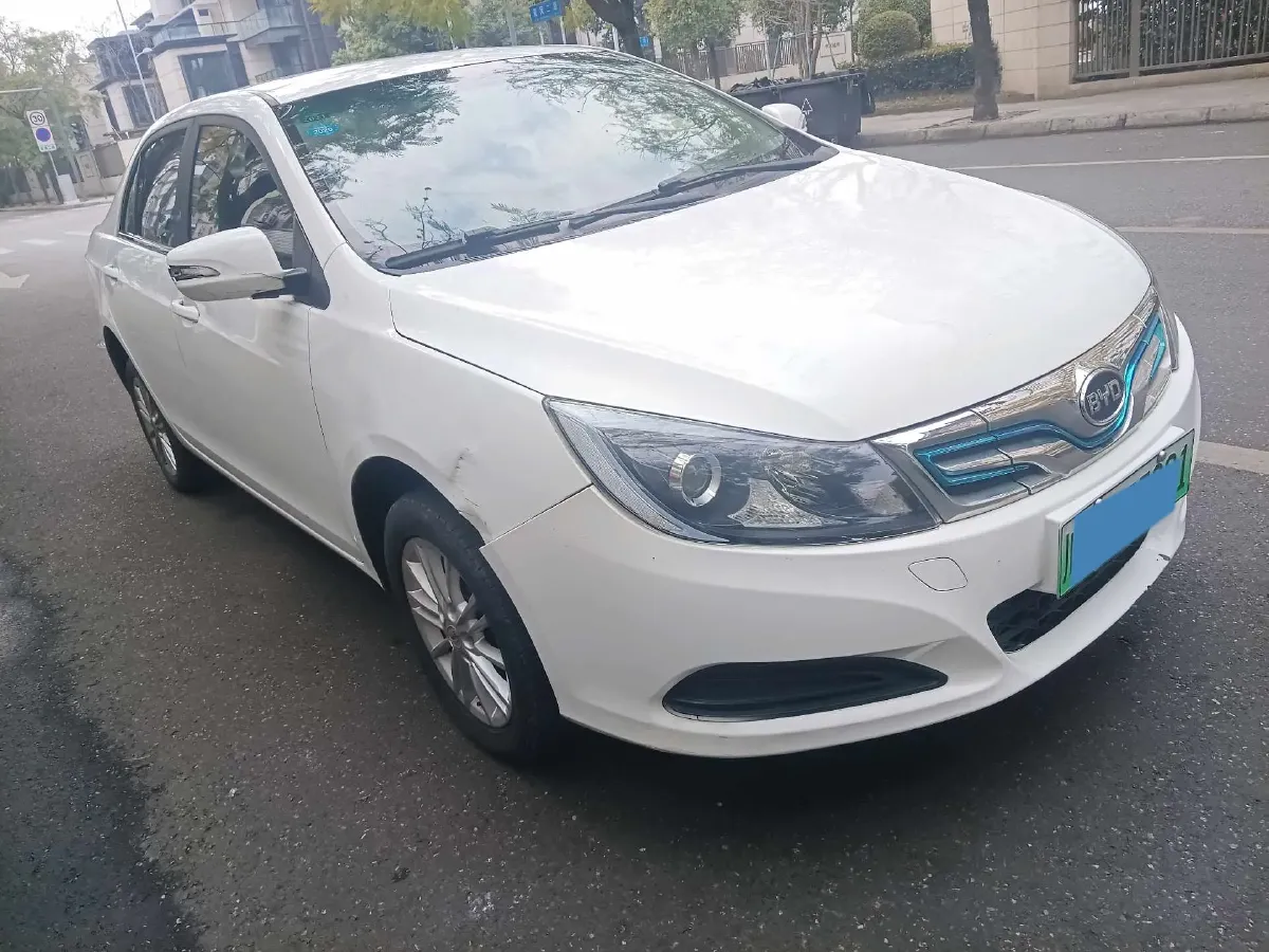 2018 BYD e5 BEV 60.48KWH,autocango,china used car exporter,china ev exporter,chinese used car exporter,chinese used ev exporter