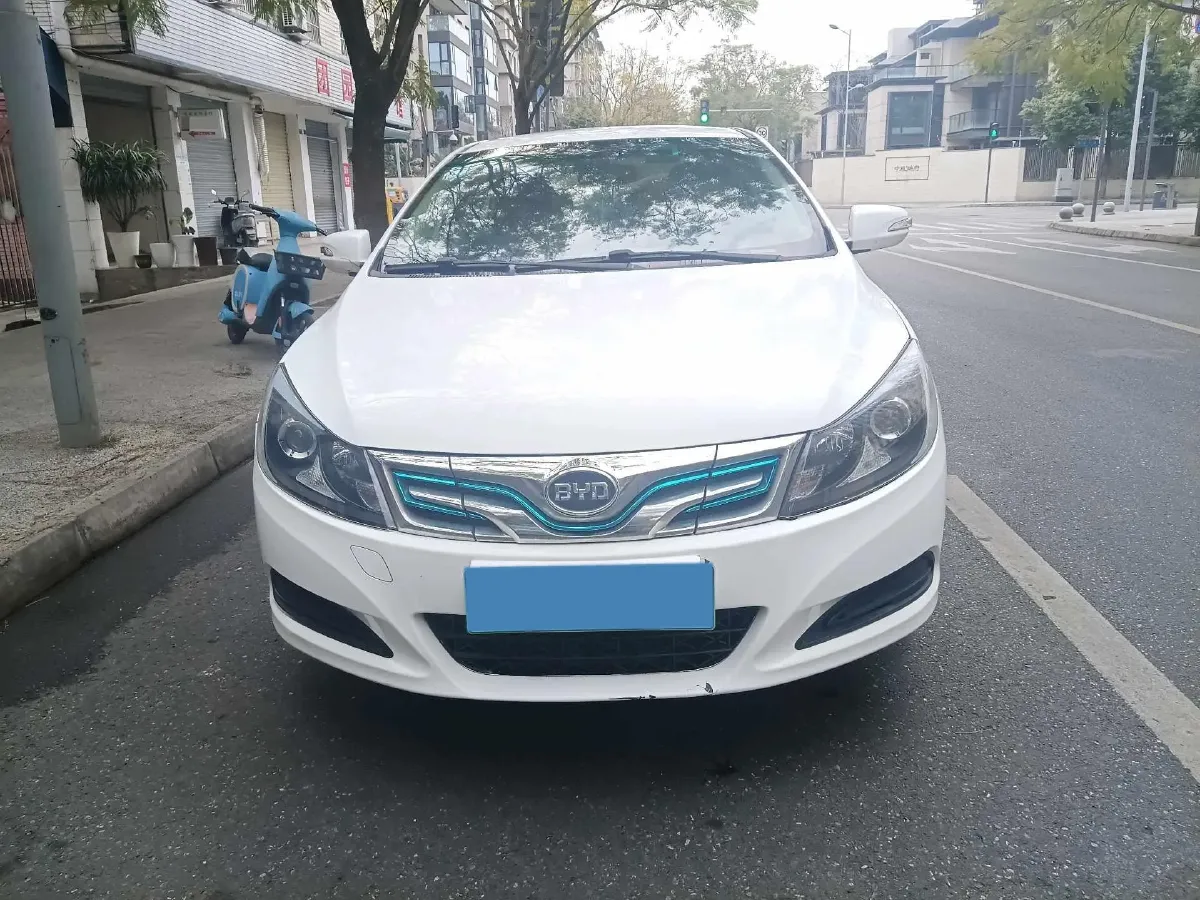 2018 BYD e5 BEV 60.48KWH,autocango,china used car exporter,china ev exporter,chinese used car exporter,chinese used ev exporter