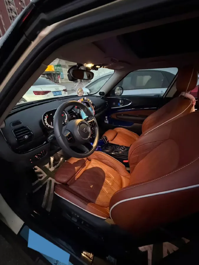 2023 MINI CLUBMAN 2.0T 192HP L4 7DCT,autocango,china used car exporter,china ev exporter,chinese used car exporter,chinese used ev exporter