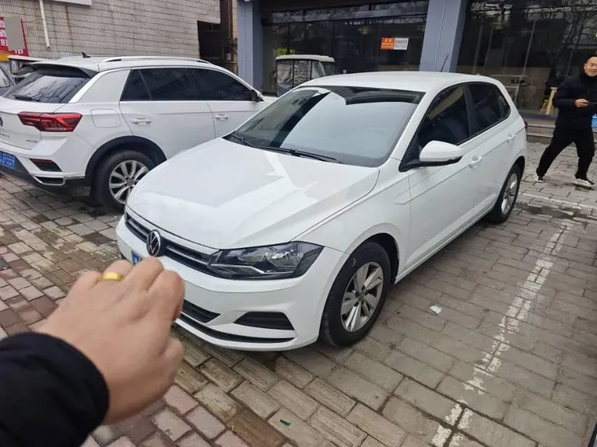 2023 Volkswagen Polo 1.5L 110HP L4 6AT,autocango,china used car exporter,china ev exporter,chinese used car exporter,chinese used ev exporter