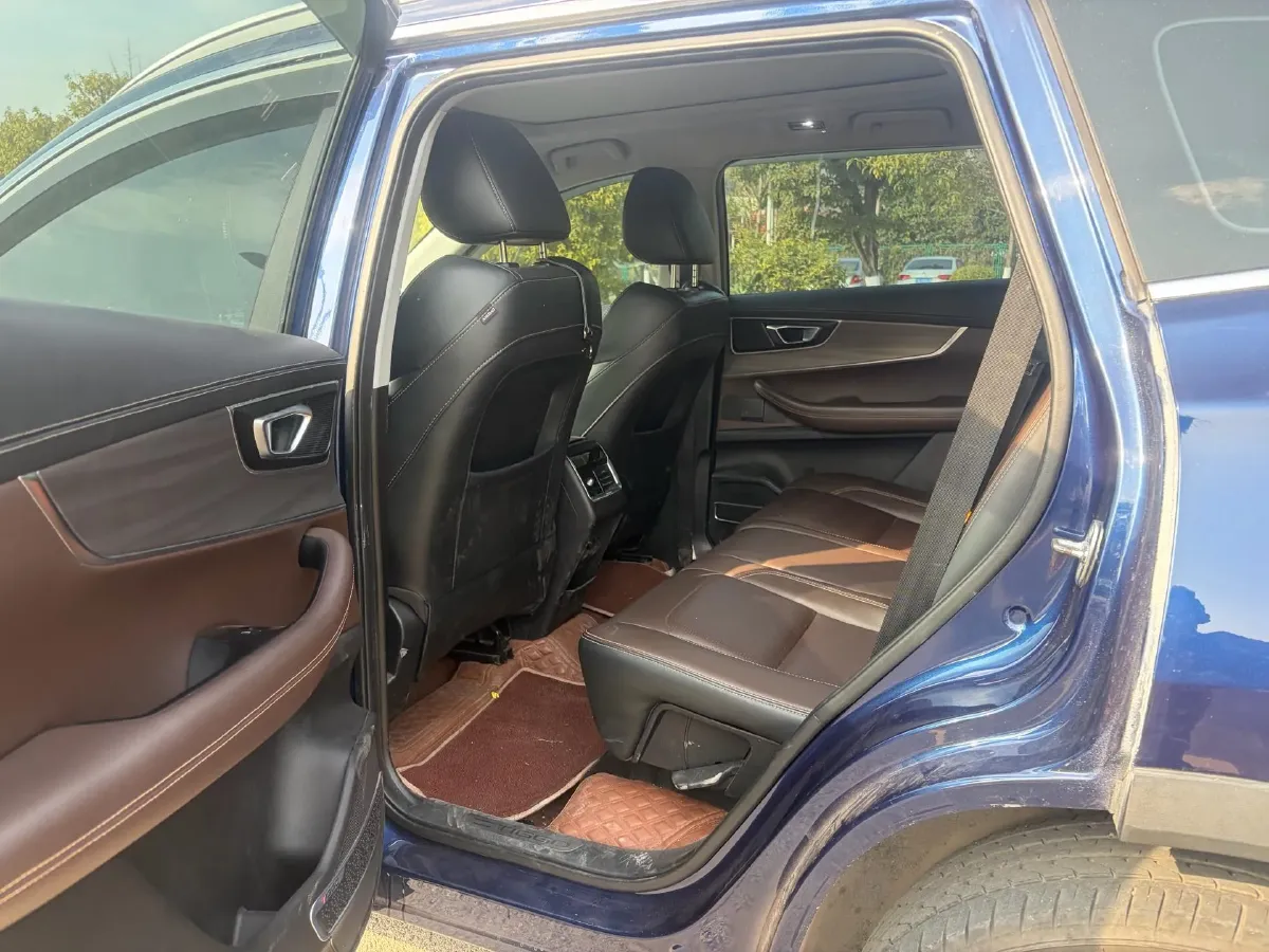 2019 Chery Tiggo 8 1.6T 197HP L4 7DCT,autocango,china used car exporter,china ev exporter,chinese used car exporter,chinese used ev exporter