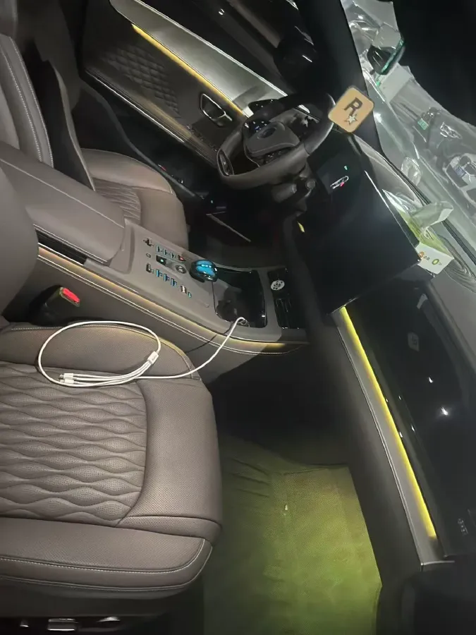 2024 BYD Han 1.5T 139HP L4 E-CVT PHEV 18.316KWH,autocango,china used car exporter,china ev exporter,chinese used car exporter,chinese used ev exporter