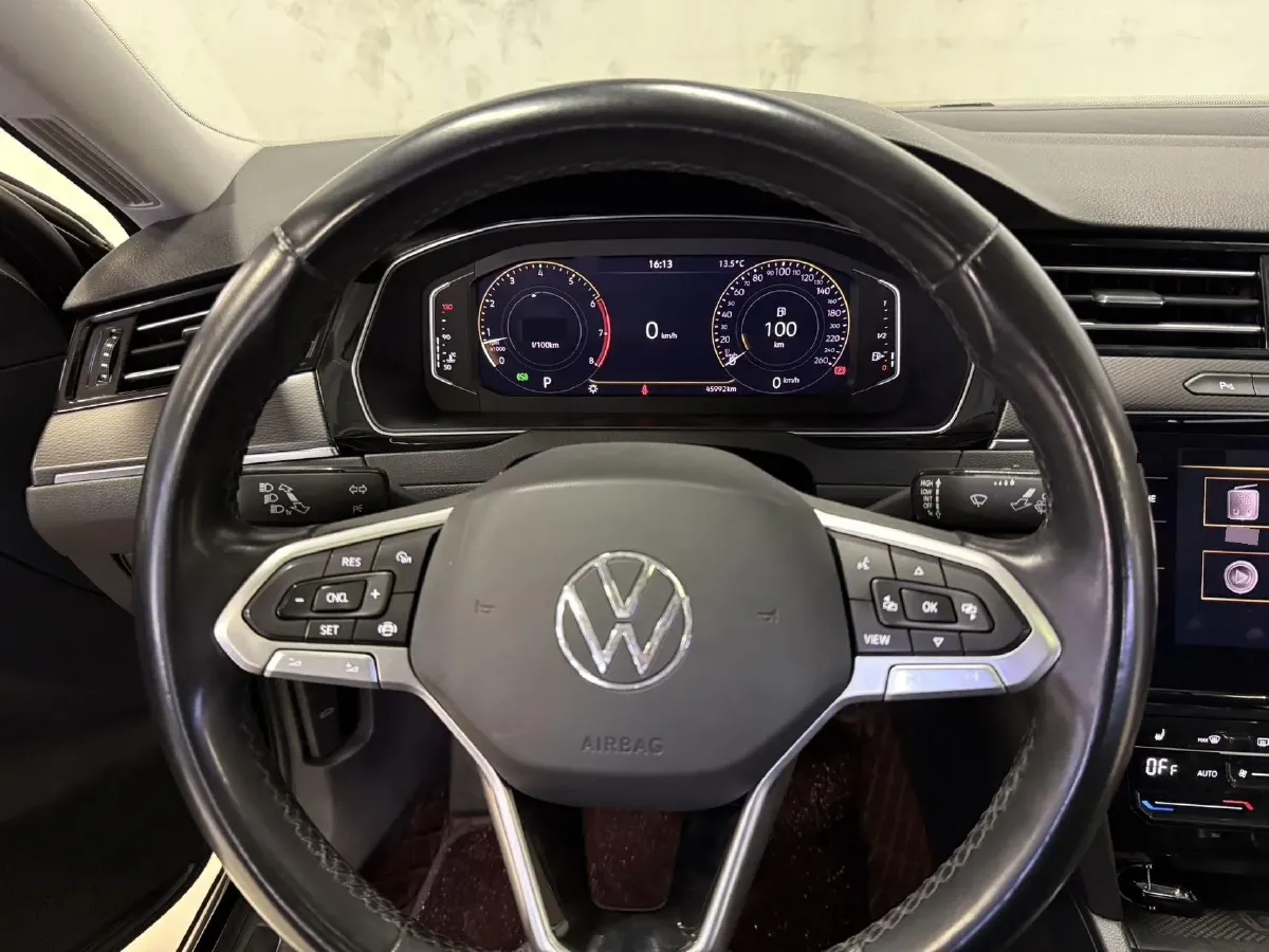 2021 Volkswagen Magotan 2.0T 186HP L4 7DCT,autocango,china used car exporter,china ev exporter,chinese used car exporter,chinese used ev exporter