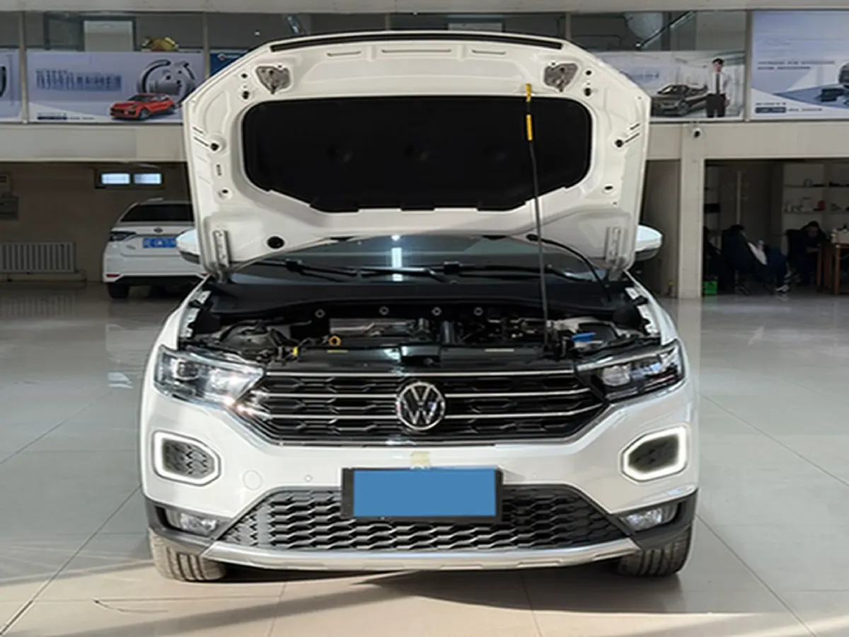 2022 Volkswagen T-Roc 1.4T 150HP L4 7DCT,autocango,china used car exporter,china ev exporter,chinese used car exporter,chinese used ev exporter