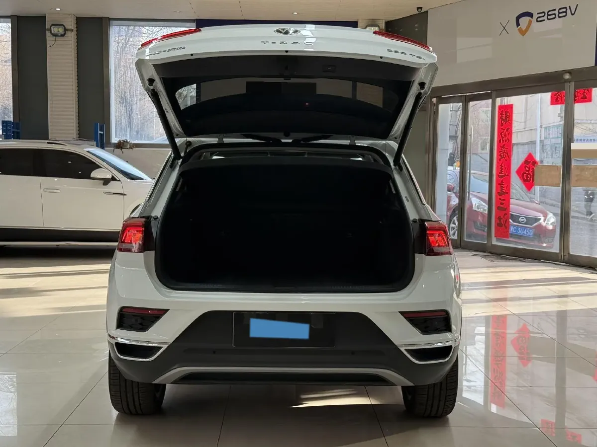 2022 Volkswagen T-Roc 1.4T 150HP L4 7DCT,autocango,china used car exporter,china ev exporter,chinese used car exporter,chinese used ev exporter