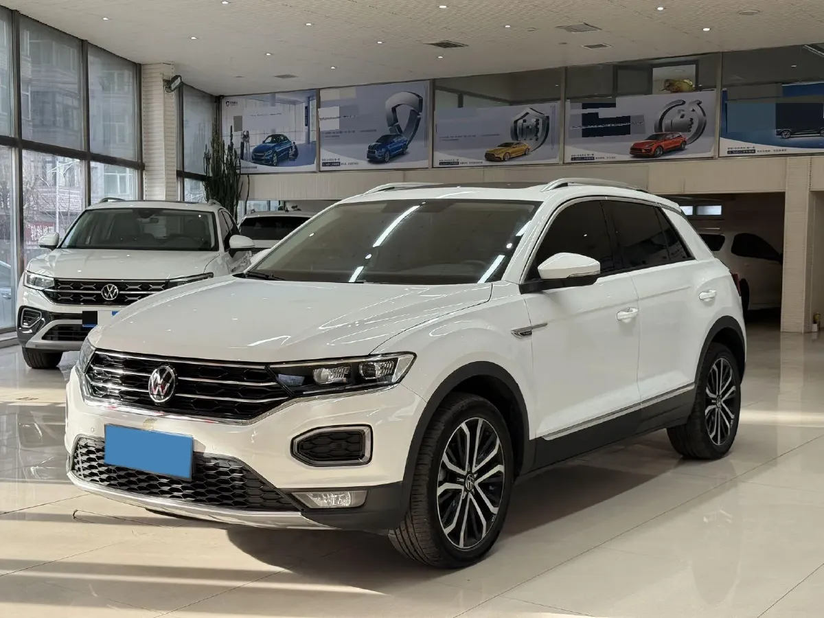 2022 Volkswagen T-Roc 1.4T 150HP L4 7DCT,autocango,china used car exporter,china ev exporter,chinese used car exporter,chinese used ev exporter