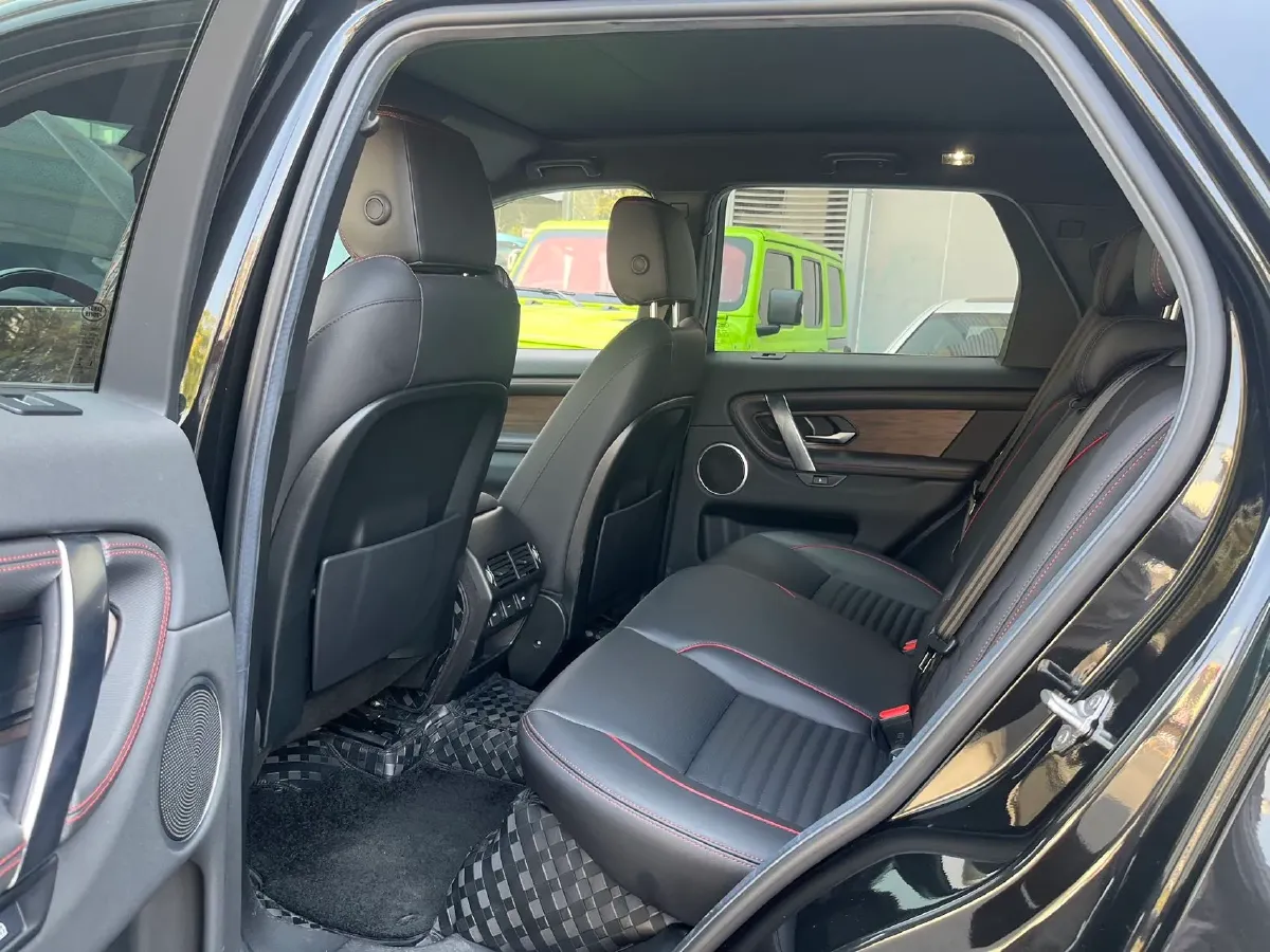 2022 Land Rover Discovery Sport 2.0T 249HP L4 9AT,autocango,china used car exporter,china ev exporter,chinese used car exporter,chinese used ev exporter