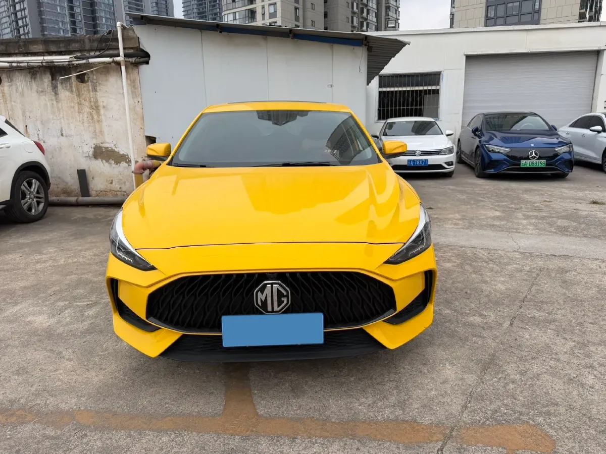 2021 MG 5 1.5L 120HP L4 5MT,autocango,china used car exporter,china ev exporter,chinese used car exporter,chinese used ev exporter
