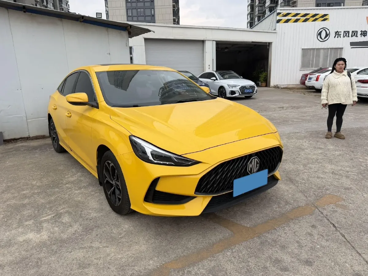 2021 MG 5 1.5L 120HP L4 5MT,autocango,china used car exporter,china ev exporter,chinese used car exporter,chinese used ev exporter