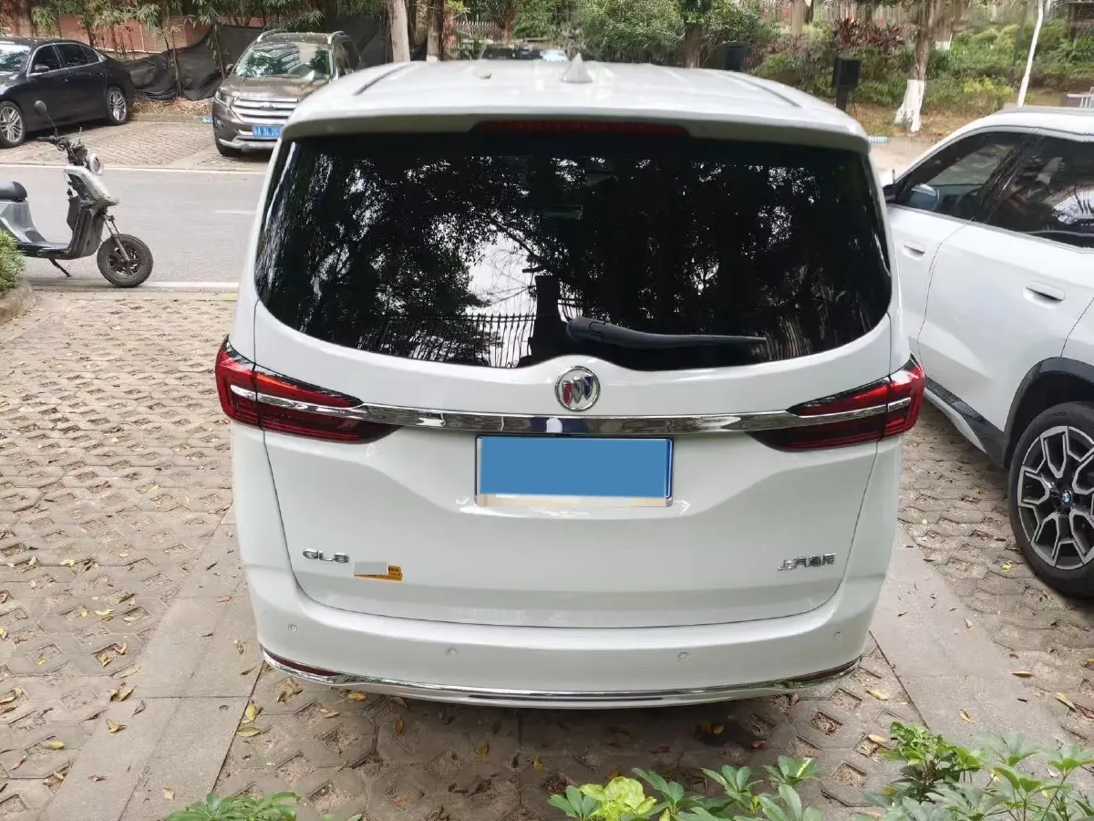 2023 Buick GL8 2.0T 237HP L4 9AT,autocango,china used car exporter,china ev exporter,chinese used car exporter,chinese used ev exporter